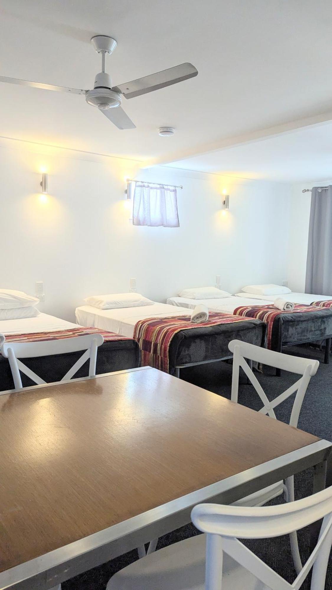 Proserpine Motor Lodge Buitenkant foto