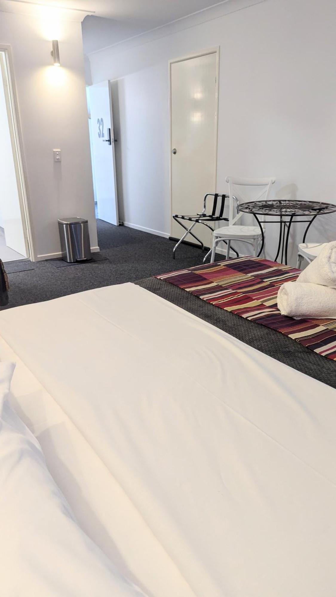 Proserpine Motor Lodge Buitenkant foto
